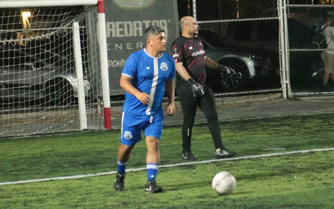 Hollisumed levanta el bicampeonato, remontando en la Rucos League